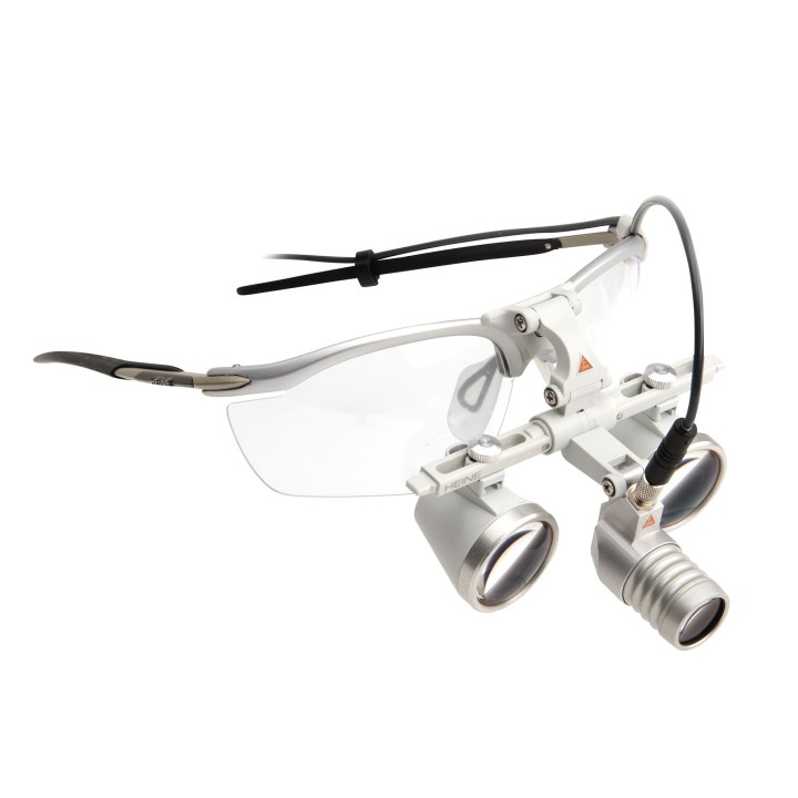 HEINE LoupeLight2 avec loupes binoculaires HR 2,5x | 520